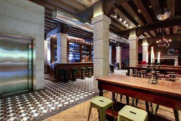 هاستل Generator Venice