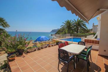 Celia   Oceanfront Villa In Costa Blanca