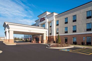מלון דירות Hampton Inn & Suites Danville