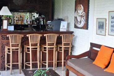 Alam Sari Hotel Keliki