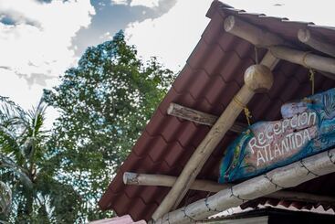 בית מלון כפרי Atlantida Lodge