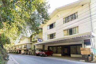 בית מלון כפרי Blue Poppy