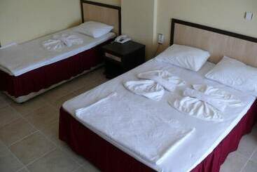 فندق Erdek Benan