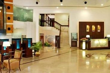 هتل Inn Riviera Jammu
