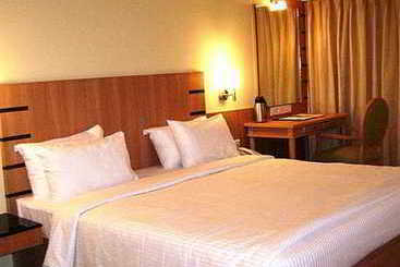 Hotel Sunny International