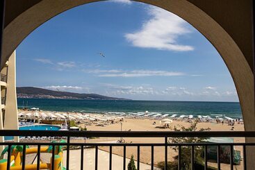 Viand Hotel   Premium All Inclusive