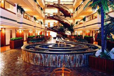 Отель Zhongshan Sunshine Business