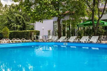 شقة فندقية Svejest  All Inclusive