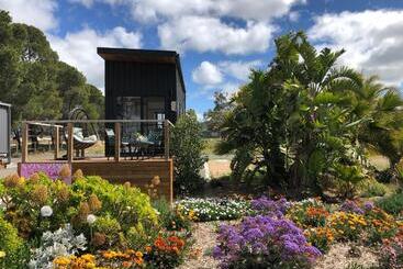 ビラホテル The Pink Lake Tiny House Sakura