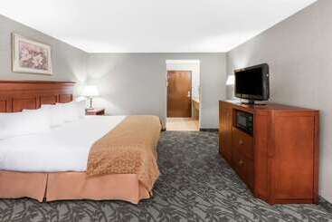 酒店 Baymont By Wyndham Grand Rapids N/walker