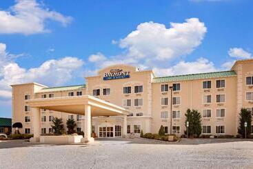 בית מלון כפרי Best Western Byron Center