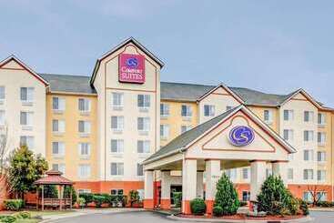 호텔 Comfort Suites Concord Mills
