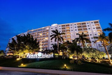Hotell Jpark Island Resort & Waterpark Cebu