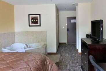 호텔 Quality Inn & Suites Greenville Near Downtown