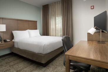 בית מלון כפרי Staybridge Suites Greenville I 85 Woodruff Road, An Ihg