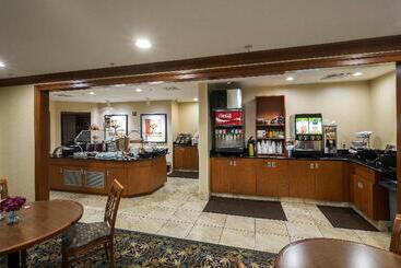 בית מלון כפרי Staybridge Suites Harrisburg Hershey, An Ihg