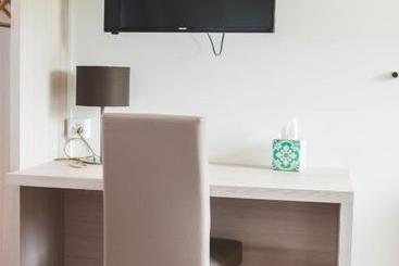 هاستل Auberge De La Sauge