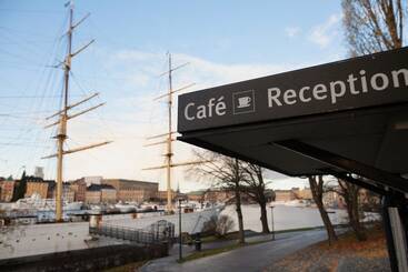旅馆 Stf Af Chapman & Skeppsholmen