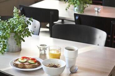 فندق صغير Stf Af Chapman & Skeppsholmen