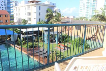 아파트 Broadwater Keys
