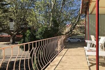 The Clarendon Motel Katoomba