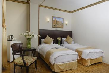 Ferdowsi International Grand Hotel