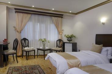 Ferdowsi International Grand Hotel