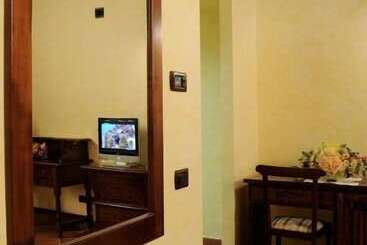 ホテル Agriturismo La Sorgente