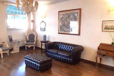 酒店 Albergo Moderno