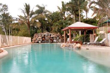 هتل At Boathaven Bay Holiday Apartments