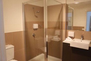 Отель Bairnsdale International