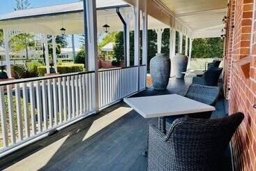 هتل Ballina Manor Boutique