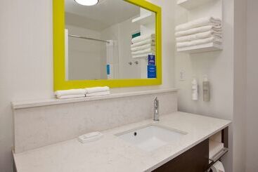 ホテル Hampton Inn Clarion
