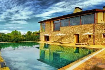 هتل Rural Y Spa Kinedomus Bienestar