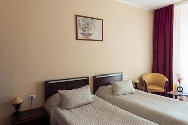 Отель Magnus Galati