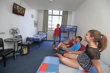 هتل Yha Sydney Central