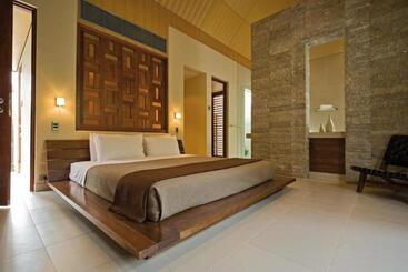 Niramaya Villas And Spa