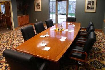 מלון דירות Homewood Suites Stewart Airport