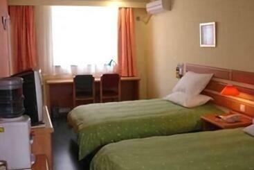 酒店 Jinjiang Inn Zhengzhou Train Station Erqi Sq Subway Station