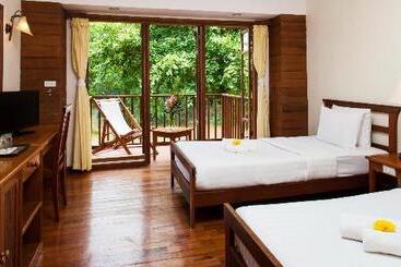 Hotel Riverhouse Resort