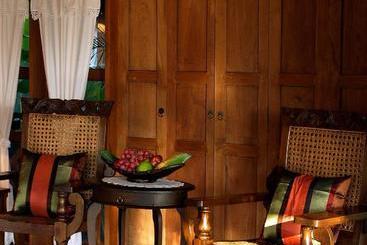 هتل The Granary Resort