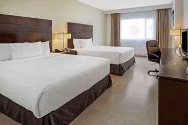 酒店 Wyndham Garden Cancun Downtown