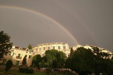 Apartments Arena