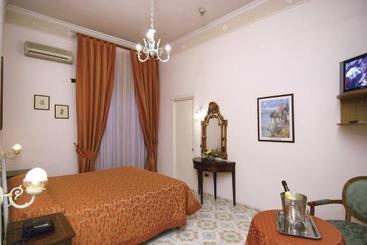 فندق Amleto Pompei