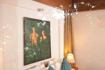 هتل Blackberry Hills Munnarnature Resort & Spa