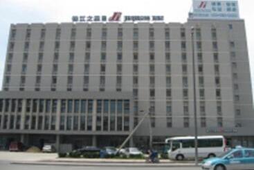 酒店 Jinjiang Inn Tianjin Hongqiao Guangrongdao