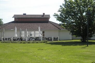 בית מלון כפרי L Erikslund