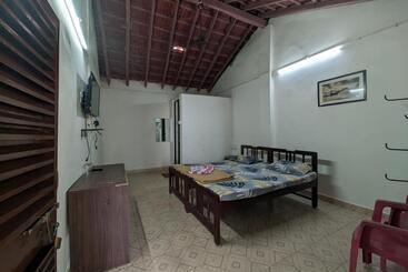 호텔 Vinsons Cottages