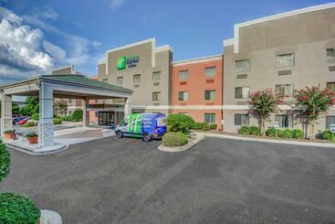 ホテル Holiday Inn Express & Suites Greenville Airport, An Ihg