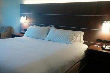 فندق Holiday Inn Express & Suites Miami, An Ihg